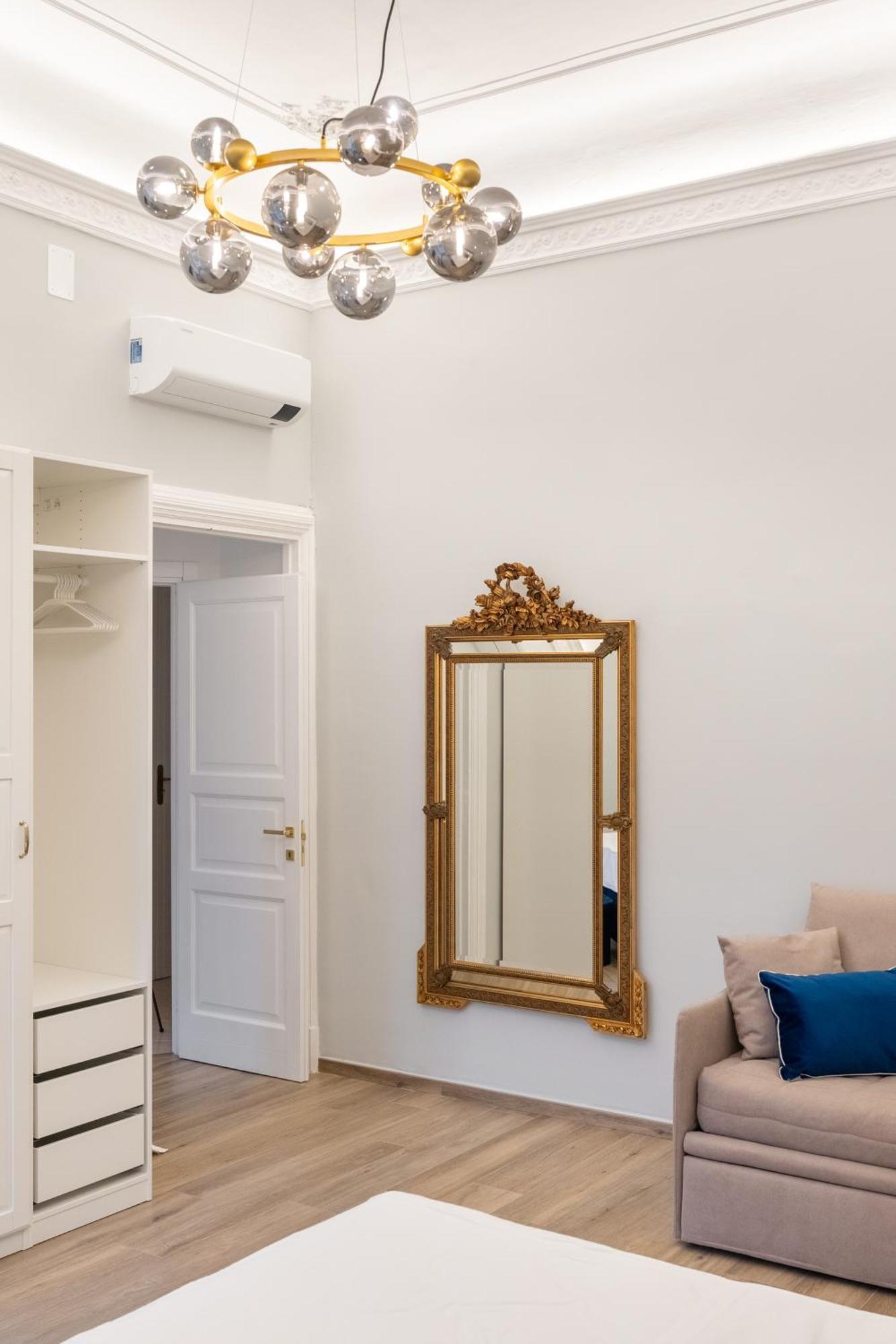 Palazzo Galeoni Luxury Suites Salerno Kültér fotó
