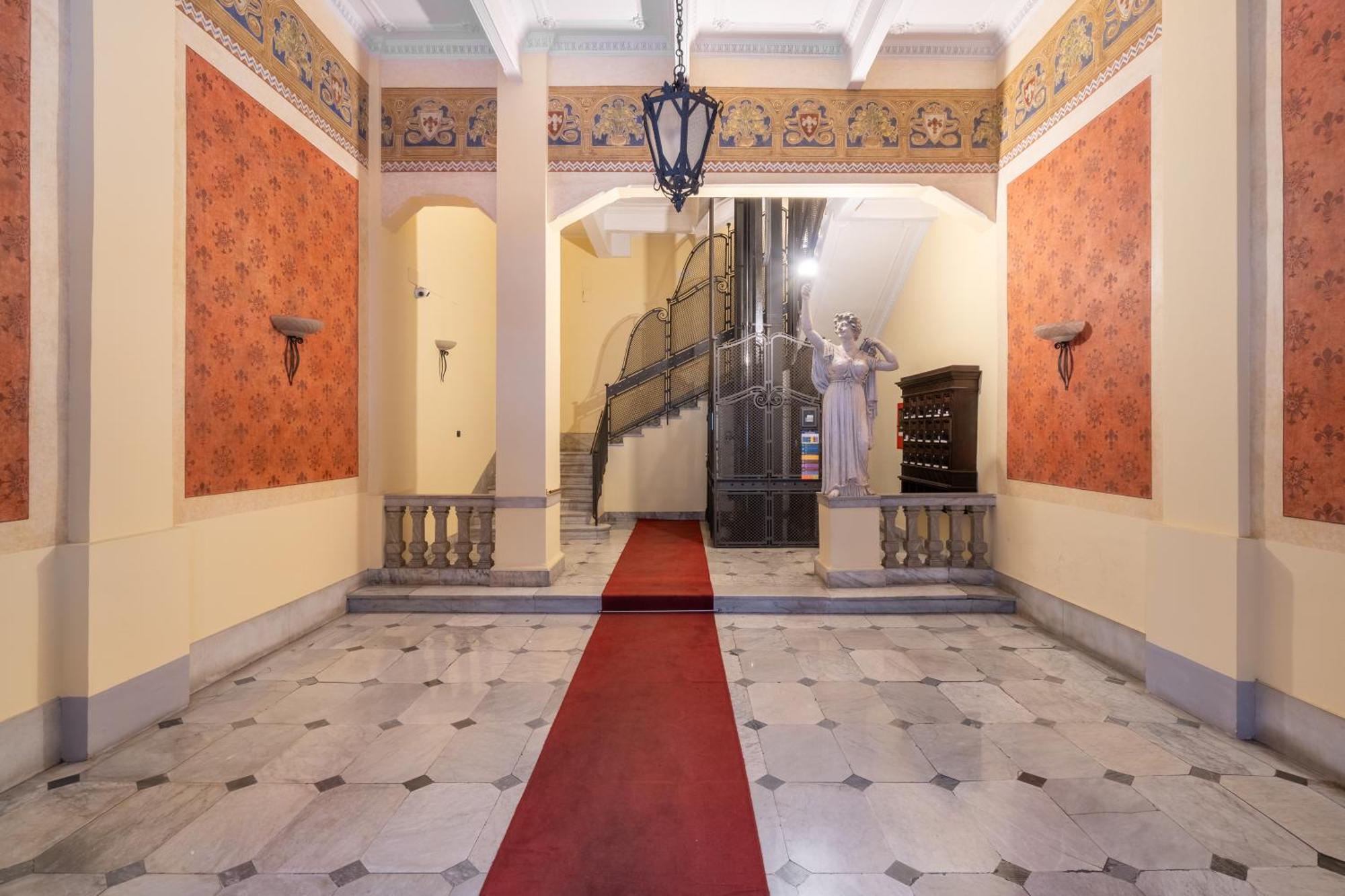 Palazzo Galeoni Luxury Suites Salerno Kültér fotó